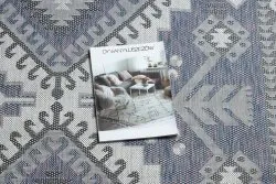 Dywan SZNURKOWY SIZAL SION Aztecki 3007 płaskie tkanie niebieski / róż / ecru