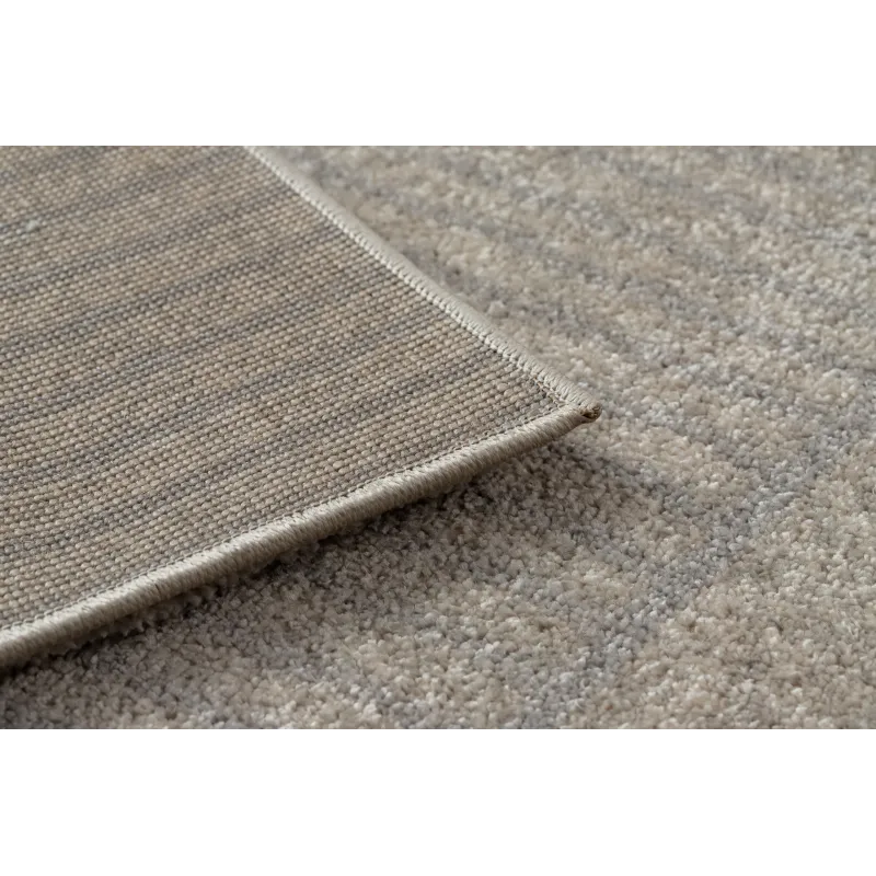 SOFT 8040 Aztec rug, perfect for a children's room