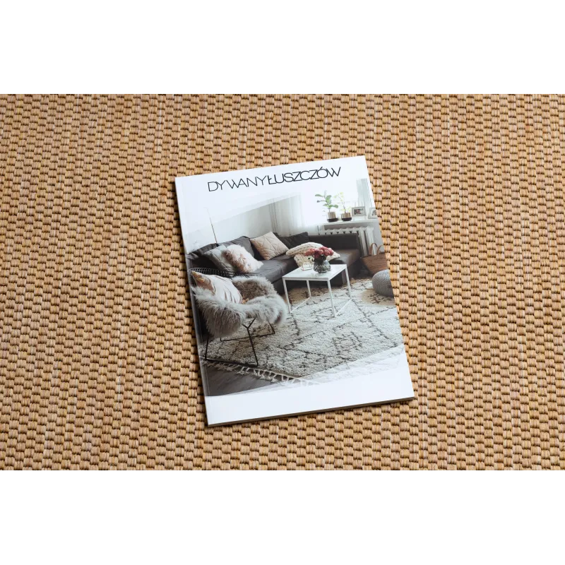 Stylish round sisal rug, a perfect addition to any interior decor