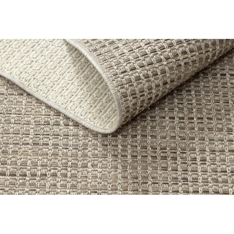 Boho sisal rug for garden or terrace, stylish choice