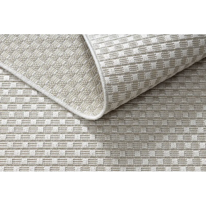 Bedroom rug, cozy and stylish, made of natural fibers