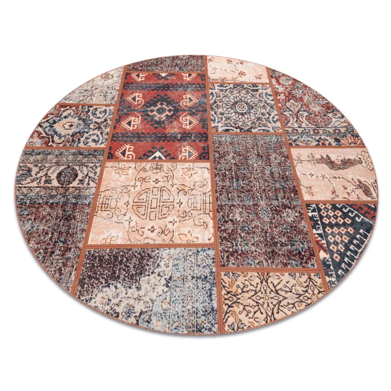 ANTIKA Ancient Rust circular rug, modern patchwork, washable terracotta