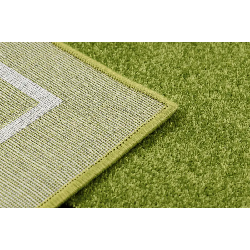 MUNDIAL rug with football theme, perfect for a young athlete's room