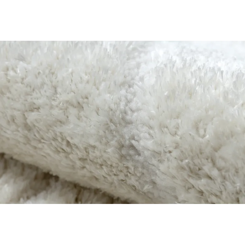 Versatile rug that brightens any space, ideal for any room