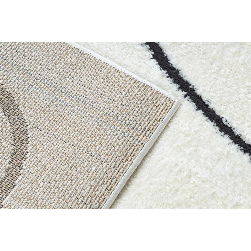 Garden rug in cream and black, modern design for outdoor spaces