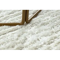 Geometric rug, perfect for contemporary interior designs