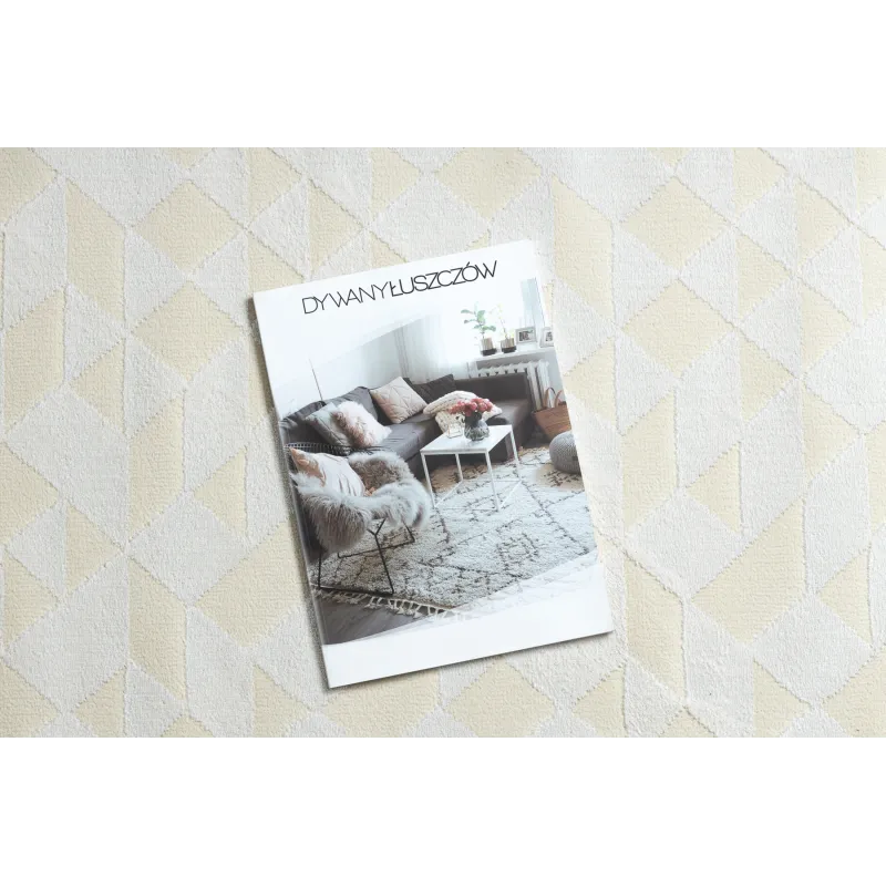 Textured cream rug PEARL 51321A, adding elegance to any space