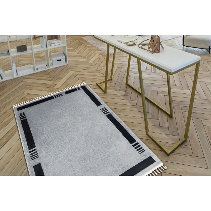 Soft and elegant AMOUR Frame Rug, modern texture for comfort