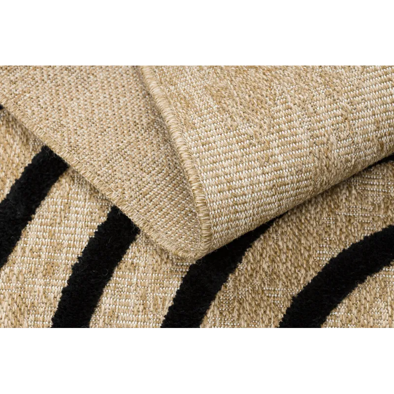 SPARK 0688 rug, perfect for outdoor use, resistant to weather conditions