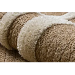 Elegant beige rug for a child's room