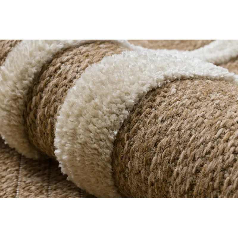 Elegant beige rug for a child's room