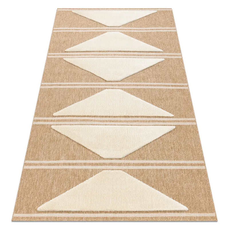 Beige geometric rug with triangles, made of sisal, structured design