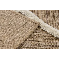 Sisal rug with diamond texture in beige color