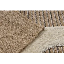 SPARK 0696A rug with structured texture, elegant for interiors