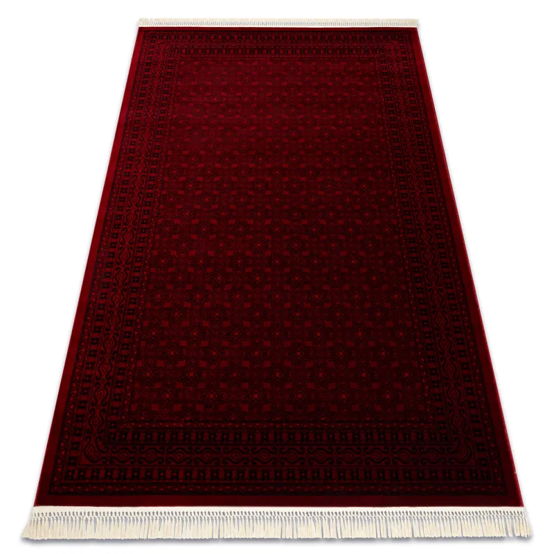 Oriental classic rug in burgundy with fringe, traditional design