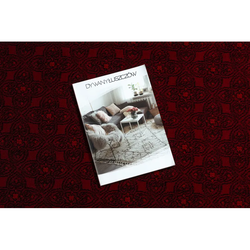 Rug with fringe in classic oriental style, durable material