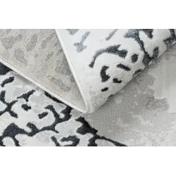 Rug suitable for living room or bedroom in glamour style
