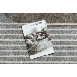 FUSION 0810 rug with a modern pattern, made from high-quality materials