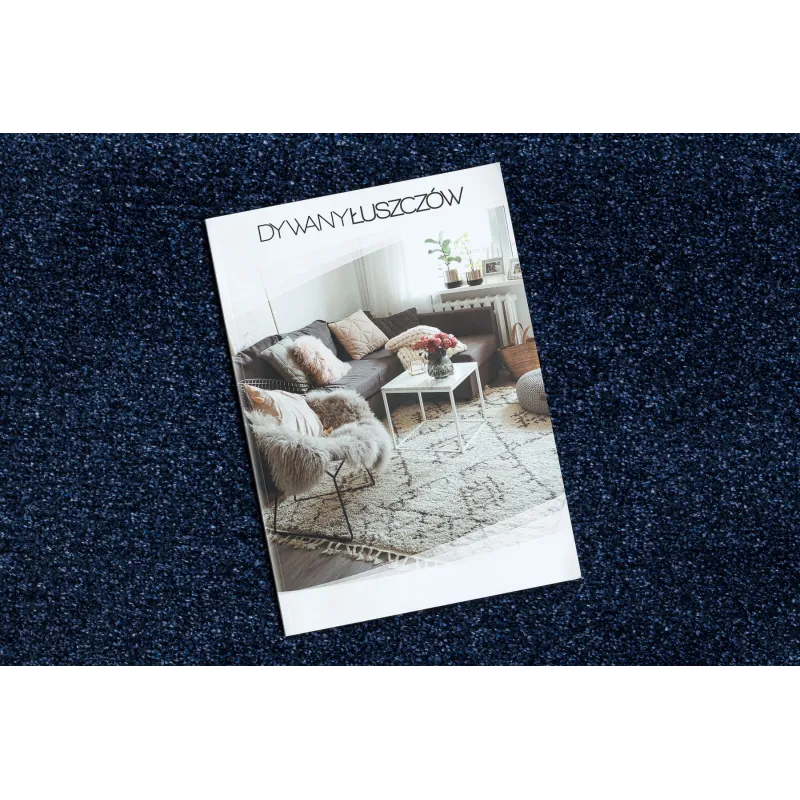 Stylish dark blue runner, perfect for modern interiors
