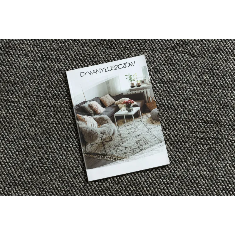 Stylish gray rug in a modern design, perfect for any room