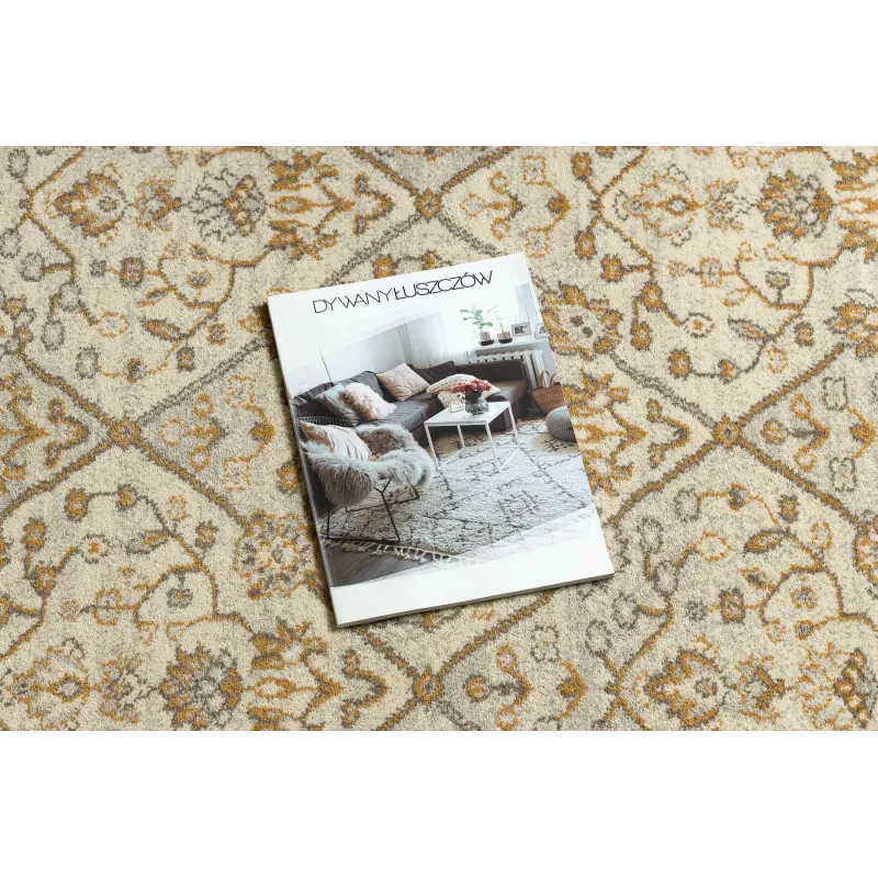 Stylish SOHO wool carpet in beige shades with geometric design