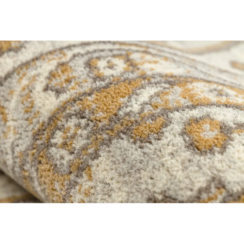 SOHO rug perfect for the bedroom, natural beige color