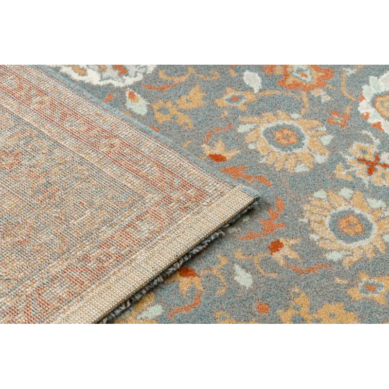 SOHO wool rug with a smooth texture and elegant design
