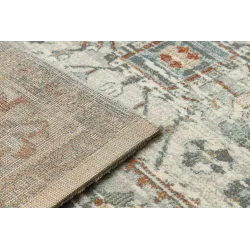 Soft wool rug, pleasant to the touch, ideal for living room or bedroom