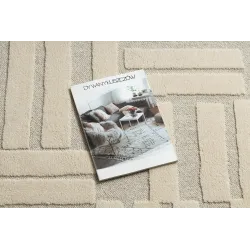 Cream wool rug with a geometric texture, perfect for modern interiors