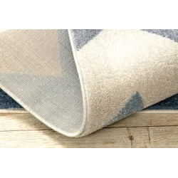 Living room rug in yellow zigzag, perfect for modern interiors