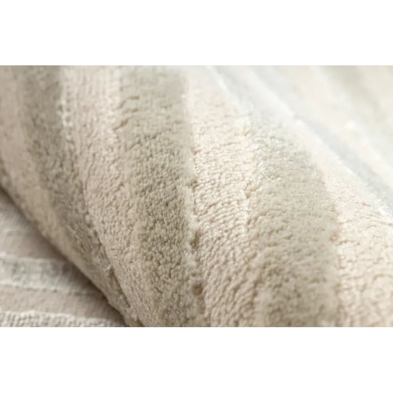 Modern BALANCE 1921 taupe rug, ideal for garden or terrace