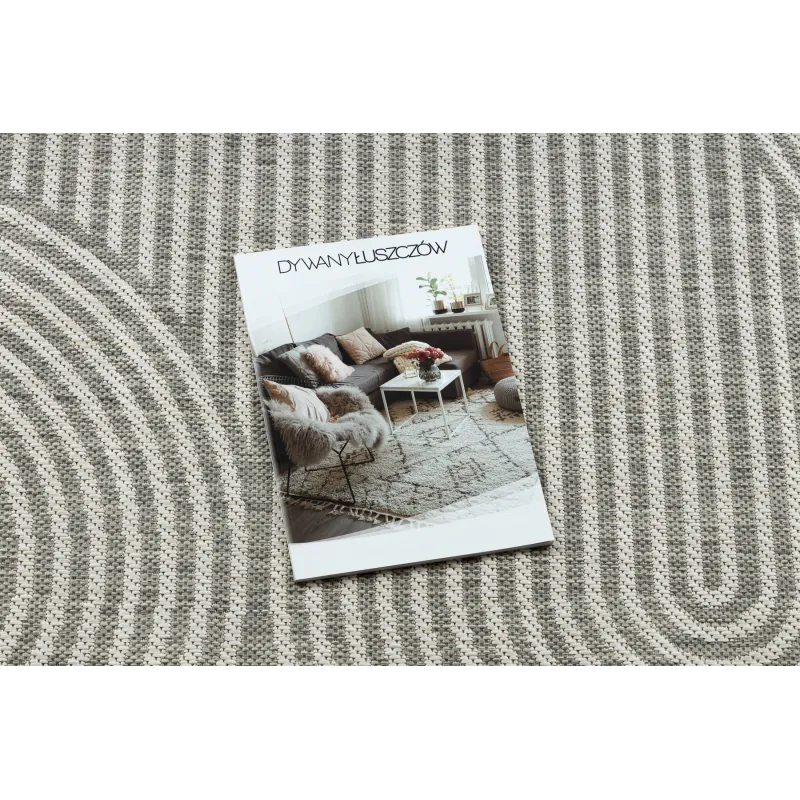 Modern grey ORGANIC 1835 rug with geometric design, stylish addition