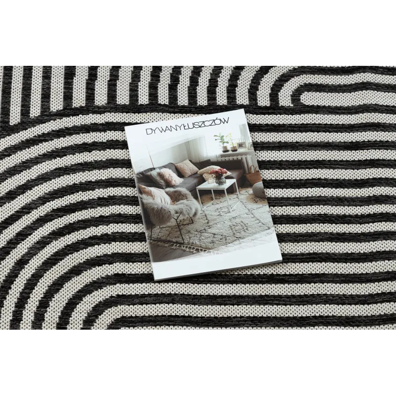 Modern ORGANIC 2131 rug in cream and black, a stylish addition to any space