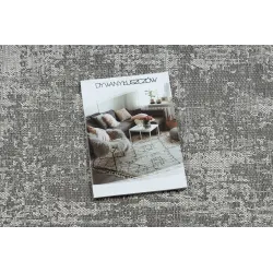 Stylish ORGANIC 2755 rug with an abstract shape, perfect for modern decor