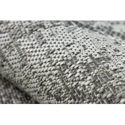 ORGANIC 2755 rug, an excellent choice for gardens or outdoor spaces