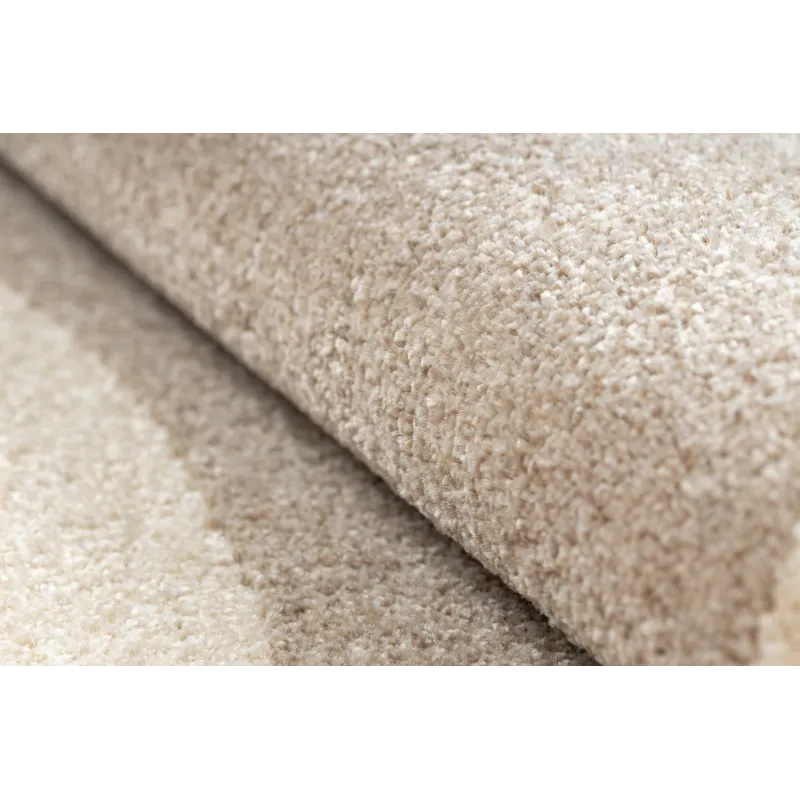 FUSION 5706 rug for the bedroom, a modern and practical addition