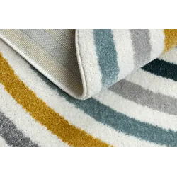 FUSION 5711 rug, great for garden or patio, in white and dark green colors