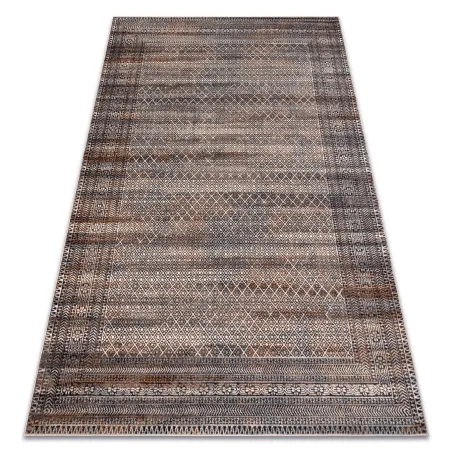 NAIN Frame Diamond Geometric Wool Rug
