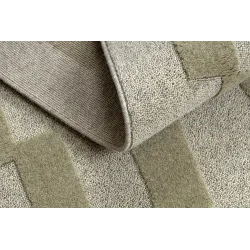 Practical wool rug for the garden or terrace, weather-resistant