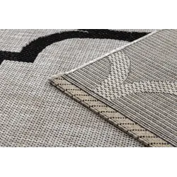 Durable natural sisal rug, easy to maintain and clean