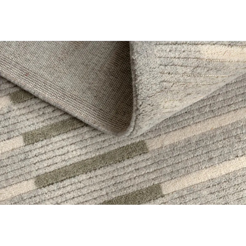 FLUX 461.124.SA400 rug perfect for modern living rooms or bedrooms